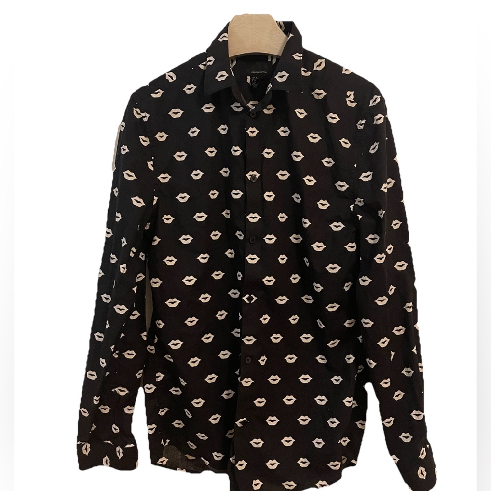 H&M Dress Shirt Lip Print Small Mens Premium Cotton Unique Fun